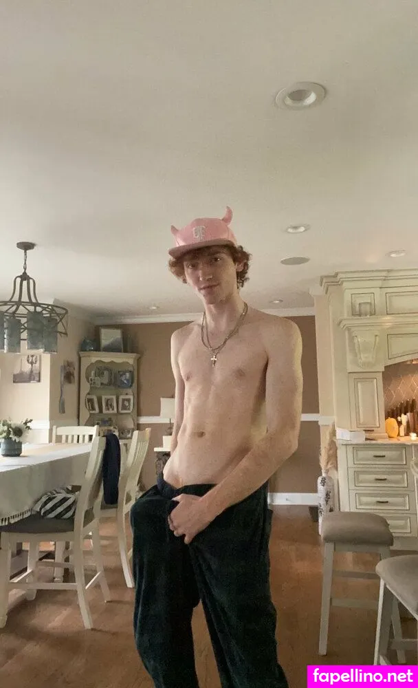 maxisfree, maxisfree_ Nude Leaked OnlyFans Photo #2l8zIZ5ZTf