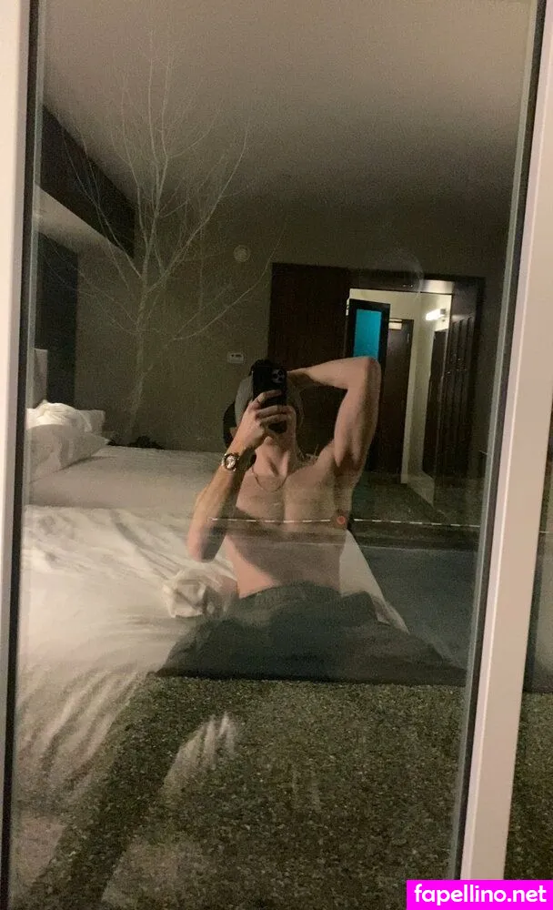 maxisfree, maxisfree_ Nude Leaked OnlyFans Photo #oMFgLp9K85