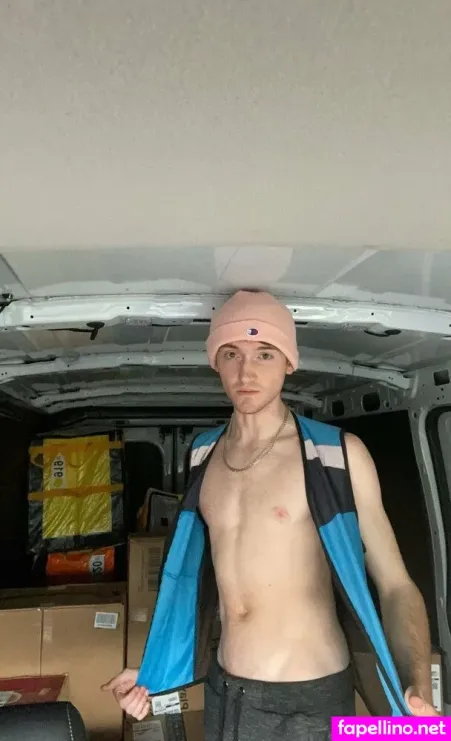 Maxisfree OnlyFans Thumbnail #tmxzzxvCxn