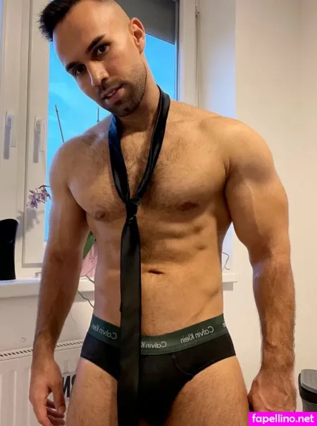 Maxking094 OnlyFans Thumbnail #do6hWu5Iss