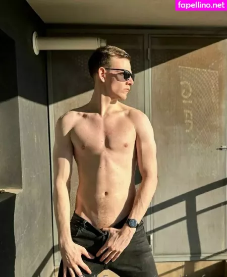 Maxkingfree OnlyFans Thumbnail #aFxiGyal26