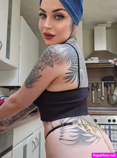 May Be Queen OnlyFans Thumbnail #37DjLAcW7h