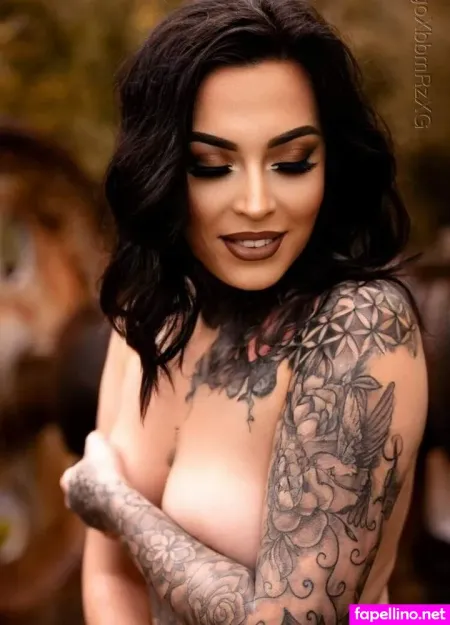 May Be Queen OnlyFans Thumbnail #9HTxmeRo0g