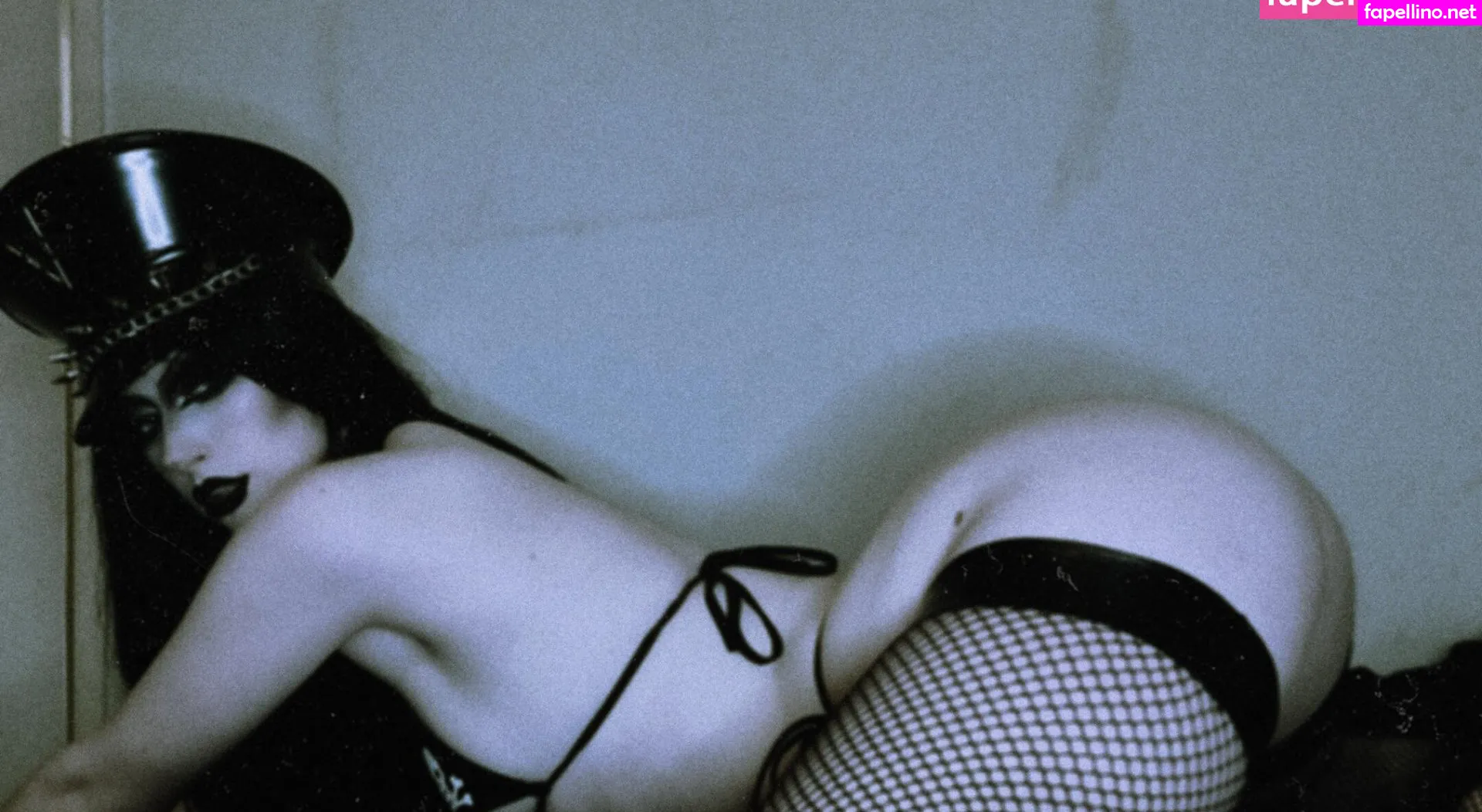 mayhemm15, mayy.hemm, mayyhemm Nude Leaked OnlyFans Photo #UgAcK8wvcc