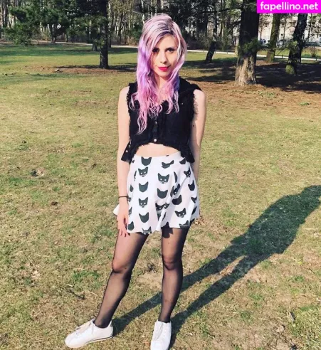 May K OnlyFans Thumbnail #DfhgLHutzF