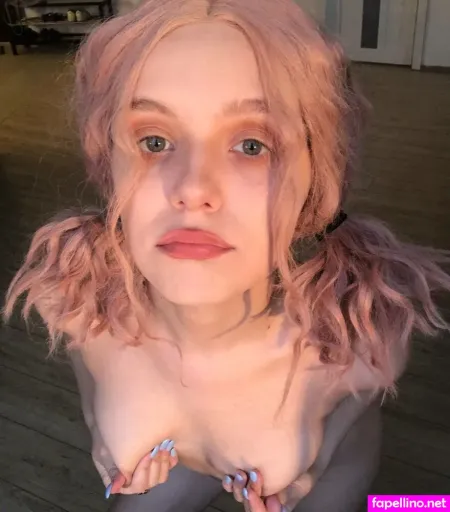 May Ross Vip OnlyFans Thumbnail #ffH5F3F5i3