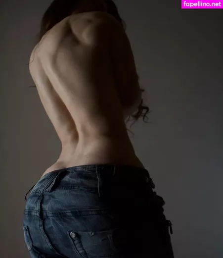 Maya Abou Rouphael OnlyFans Thumbnail #dA5MZVIPcE