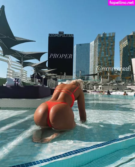 Maya Bensinger 2 OnlyFans Thumbnail #rSBehr4wHo