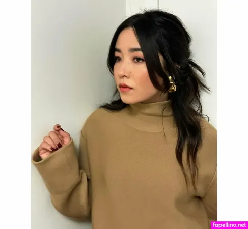Maya Erskine OnlyFans Thumbnail #wXhhjnlRtl