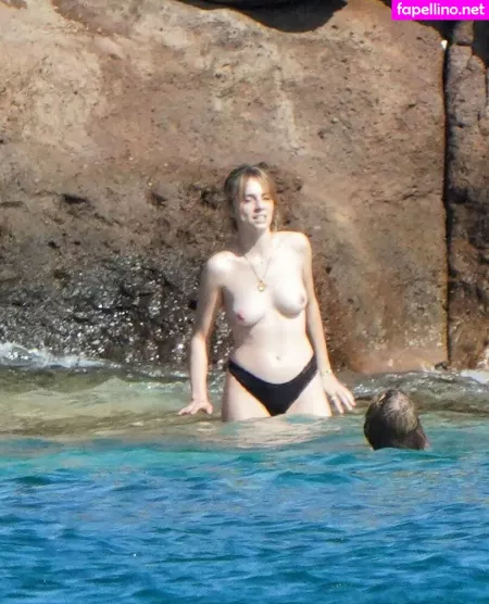 Maya Hawke OnlyFans Thumbnail #KgQCfTjaGu