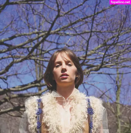 Maya Hawke OnlyFans Thumbnail #hEpCZfwVFV