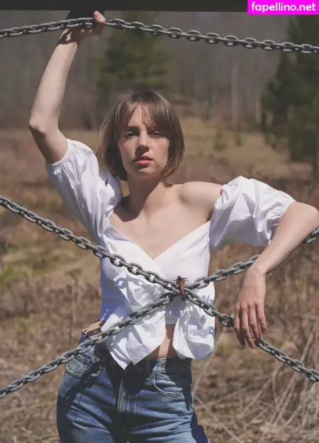 Maya Hawke OnlyFans Thumbnail #tBemMPnpnC