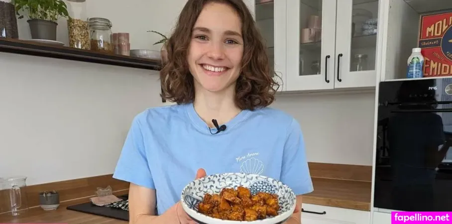 Maya Leinenbach Main Profile Photo