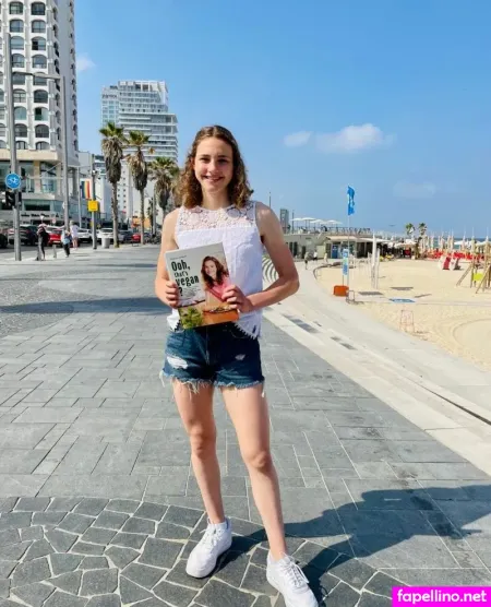 Maya Leinenbach OnlyFans Thumbnail #EMi4HmDKkK