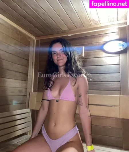 Maya Lola4u OnlyFans Thumbnail #lAUwdVXyaX