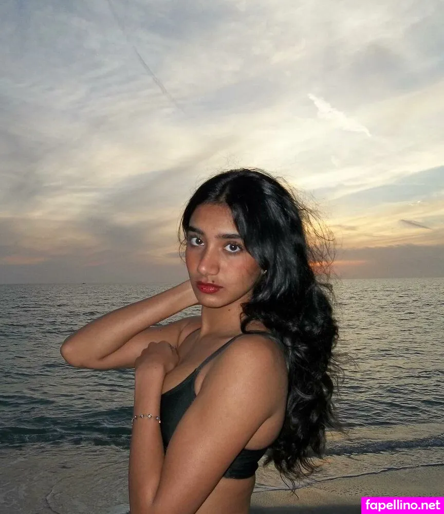 maya.rena, mayanalluri Nude Leaked OnlyFans Photo #3AIrZuq28f