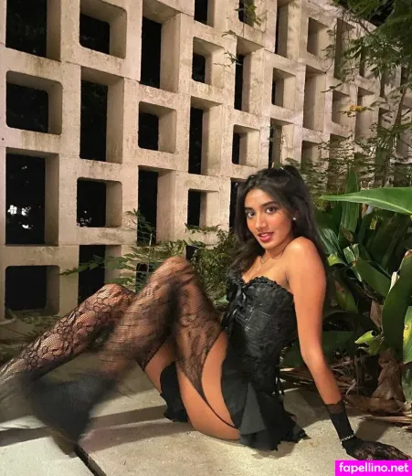 Maya Mayanalluri OnlyFans Thumbnail #f2zVQ3BvvJ