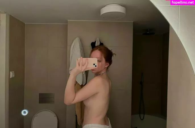 Maya Red Haired OnlyFans Thumbnail #yxsJyHdxAU