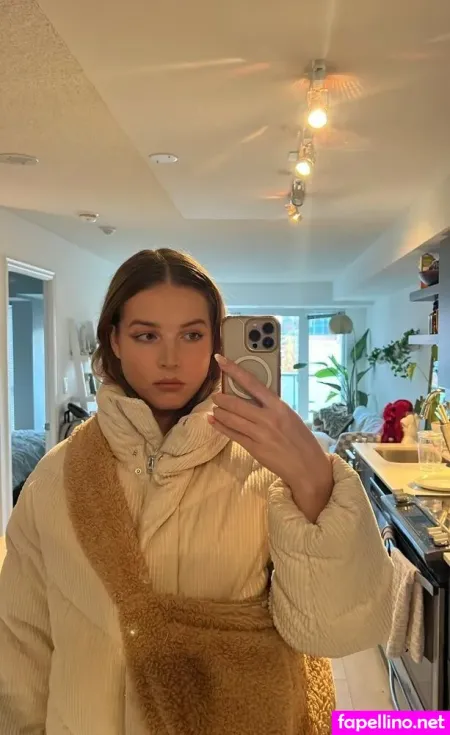 Maya V Henry OnlyFans Thumbnail #DkoJ43vvhc