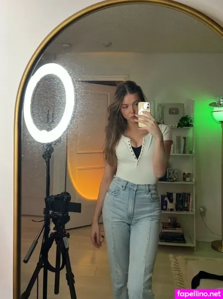 Maya V Henry OnlyFans Thumbnail #NgIA1Tt5OH