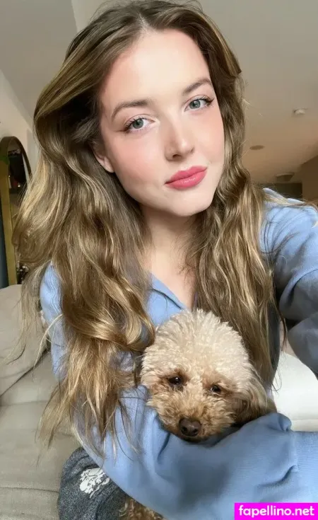 Maya V Henry OnlyFans Thumbnail #OmwPYlF5D3