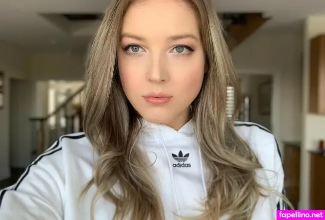 Maya V Henry OnlyFans Thumbnail #PqOTrrFC6B