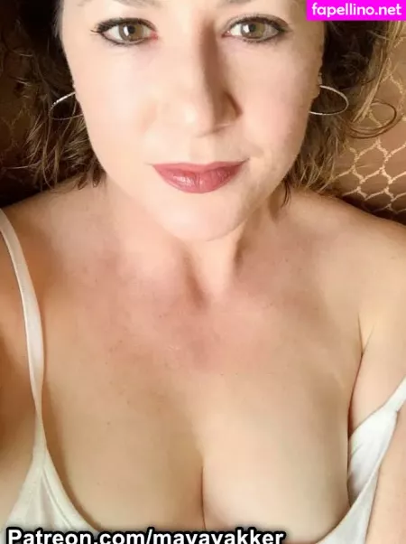 Maya Vakker OnlyFans Thumbnail #JREdsNoqX7