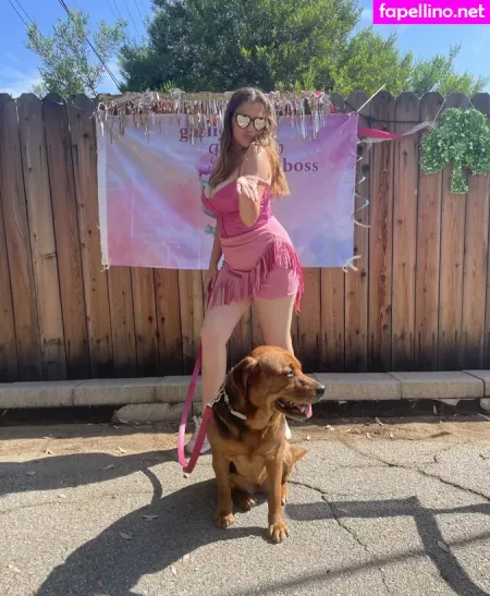 Mayaisfiya 1 OnlyFans Thumbnail #QyD8SZgmwQ