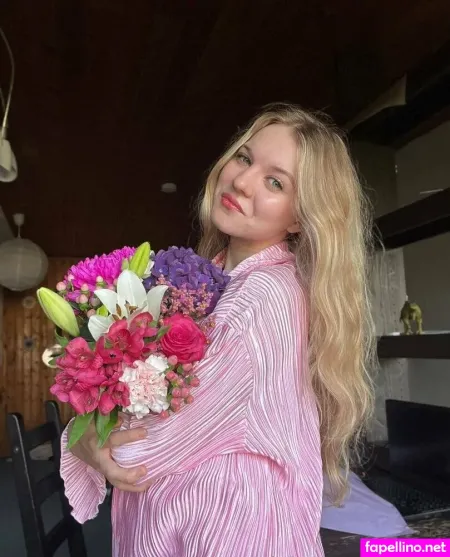 Mayamiu OnlyFans Thumbnail #TZ9hX5afPM