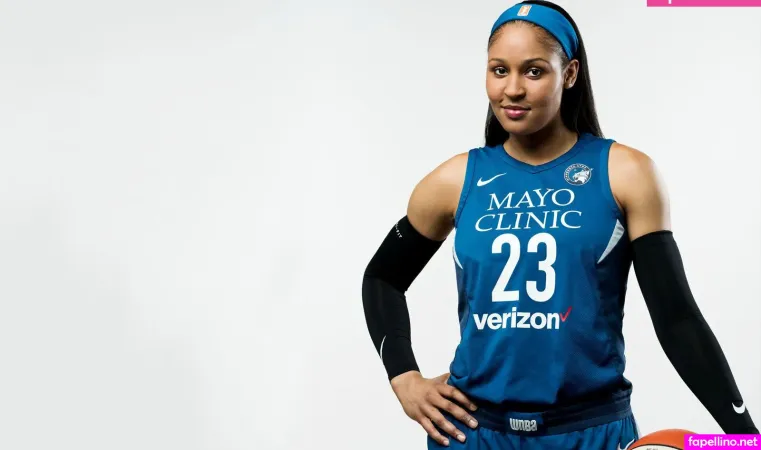 Mayamoore OnlyFans Thumbnail #31HdWXADVy