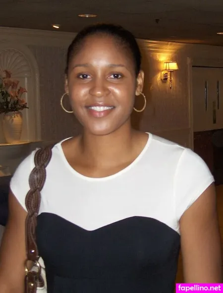 Mayamoore OnlyFans Thumbnail #4lyJOwLE88