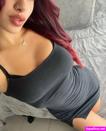 Mayaraaee OnlyFans Thumbnail #6g6fO1UBgj