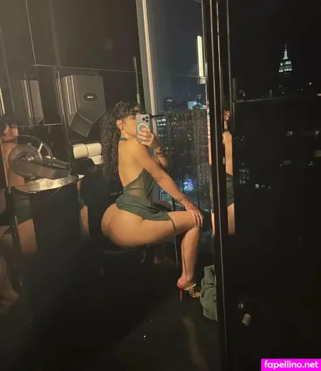 Mayarose6969 OnlyFans Thumbnail #8HSkU0VO8C