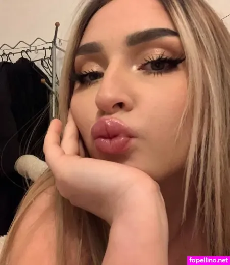 Mayaroseluvv OnlyFans Thumbnail #3RDDgUm2Ut