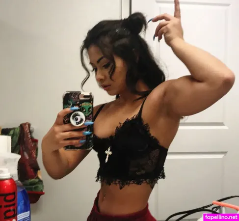 Mayatheamazon OnlyFans Thumbnail #CYGUrU7dvb