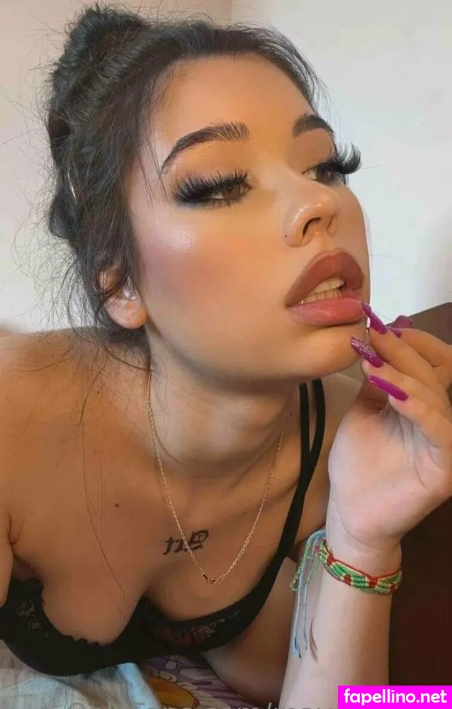 mayaxrose, mroseeee_ Nude Leaked OnlyFans Photo #32Vn5hxiex
