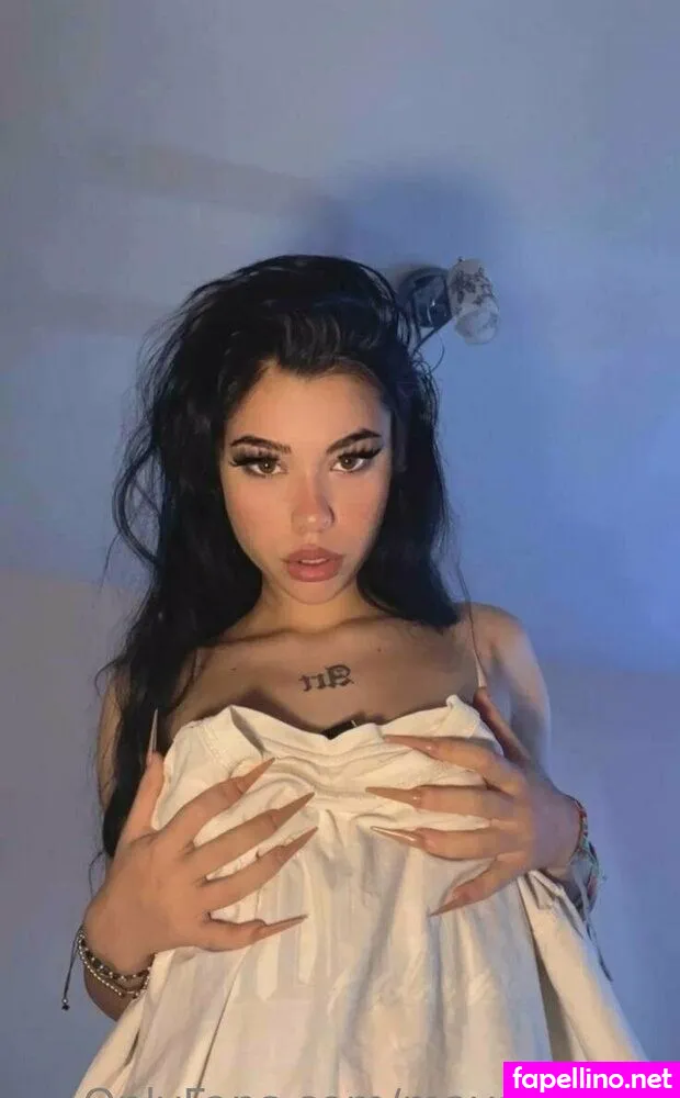 mayaxrose, mroseeee_ Nude Leaked OnlyFans Photo #RxOEXExph2