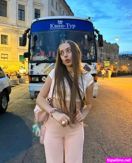 Maybe Baby OnlyFans Thumbnail #3glpZmCvia