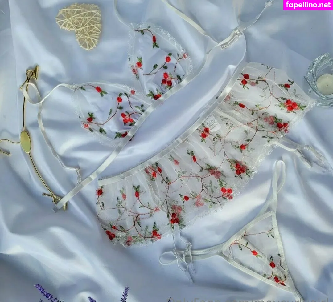 love__babymay, maycurlygirl, maycurlyvip Nude Leaked OnlyFans Photo #gIrIbnLBVF