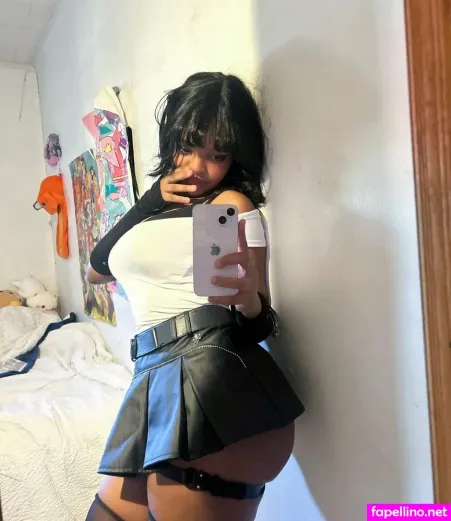 Mayebunniie Main Profile Photo