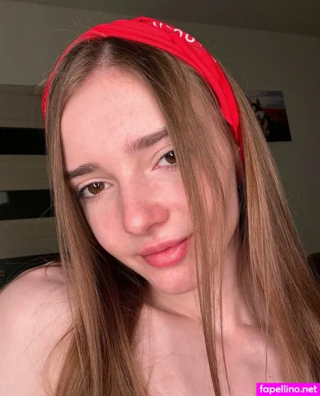 Mayechka OnlyFans Thumbnail #P9tIl8snJc