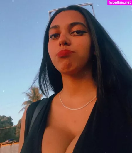 Mayellen OnlyFans Thumbnail #UZlVi3zjBw