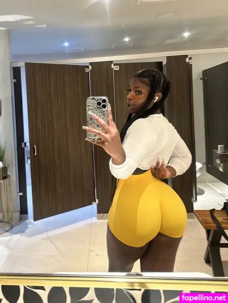 Mayhoekage OnlyFans Thumbnail #AbYEh7E5Za