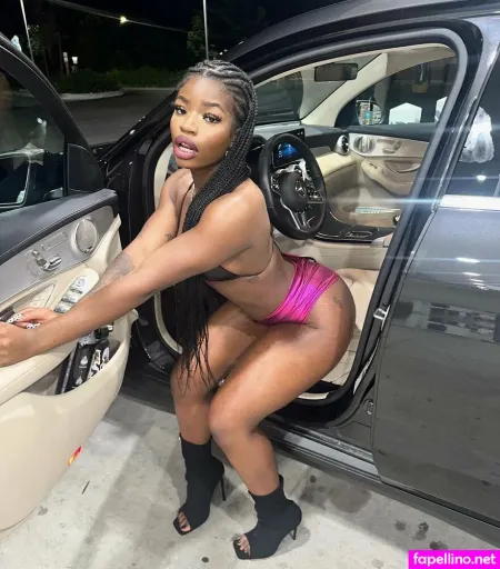 Mayhoekage OnlyFans Thumbnail #JCgmkHe2mN