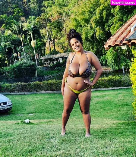Mayla Coimbra OnlyFans Thumbnail #Lfnxqh3pOi