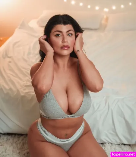 Mayla Xmay La OnlyFans Thumbnail #eig8MchWqd