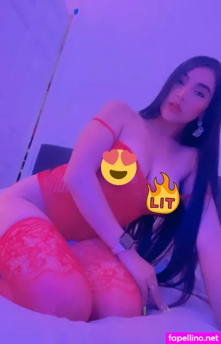 Mayra Calle OnlyFans Thumbnail #i5Lc7b44c3