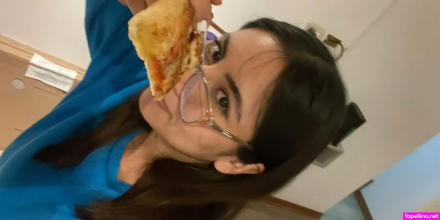 Maytevs23free OnlyFans Thumbnail #8Z6yKFfgl6