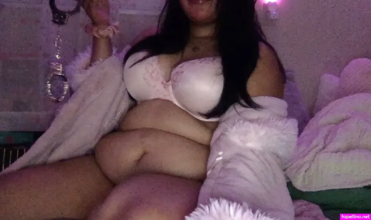 Mayumimiu OnlyFans Thumbnail #79odCTrBlS