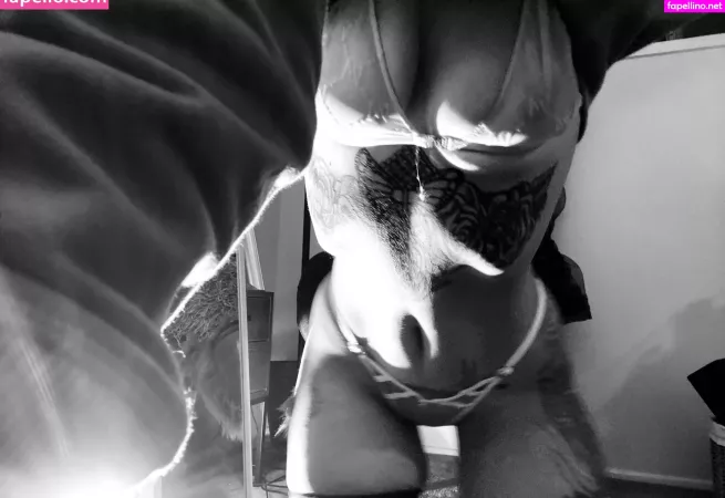 Mazikeendream OnlyFans Thumbnail #F7MEkRPSgw